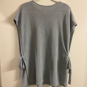 Side Tie Sweater Vest